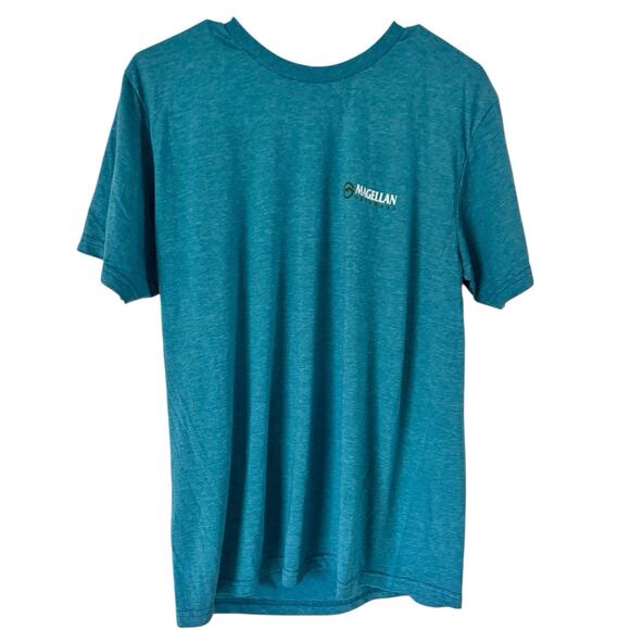 Magellan Outdoors Blue Graphic Tshirt Labrador Dog Boat Hunting Mens Size Medium - Picture 2 of 5